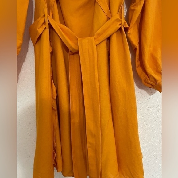 Marissa Webb Collective Yellow Cold Shoulder Ruffle Mini Dress Women's Size 0 - Picture 6 of 13